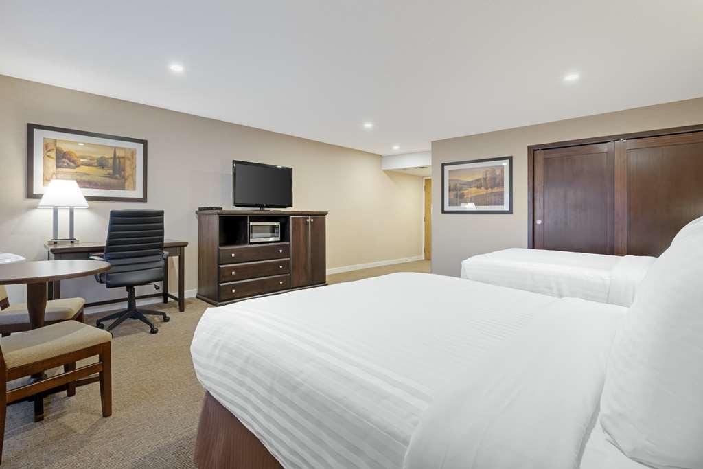 Best Western Plus Emerald Isle Hotel Sidney Δωμάτιο φωτογραφία