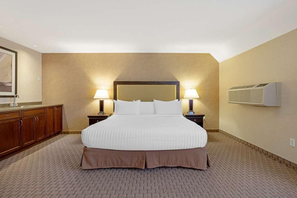 Best Western Plus Emerald Isle Hotel Sidney Δωμάτιο φωτογραφία